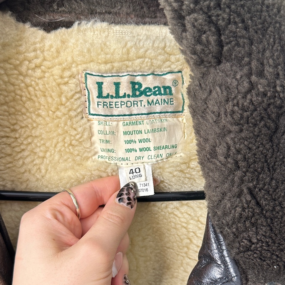 Vintage L.L. Bean Leather Bomber Jacket with Shearling Lining & Collar - Picture 2 of 8